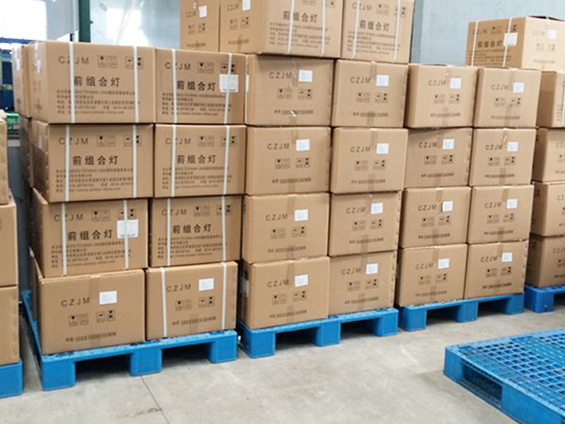 塑料应用于灯具行业