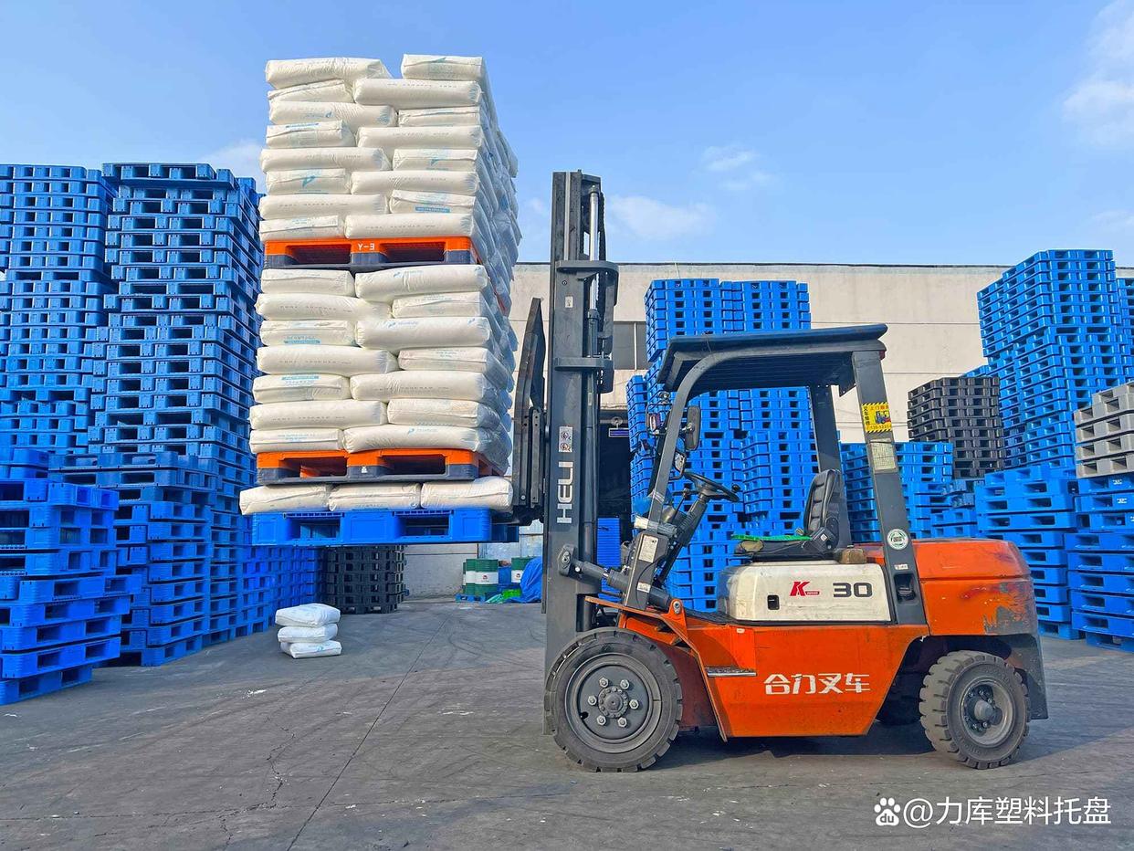 塑料仓储周转